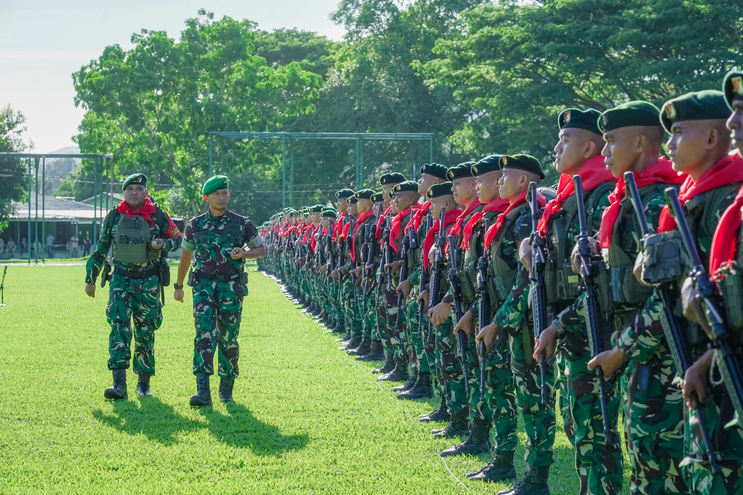 Pangdam XV/Pattimura Berangkatkan 450 Personil Satgas Yonif 733/Masariku ke Papua