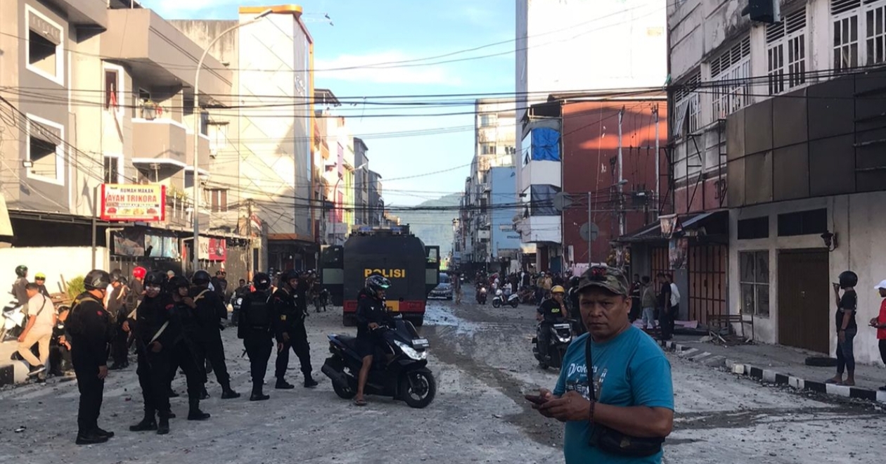 Situasi Tugu Trikora Ambon Kembali Kondusif, Aparat Keamanan Masih Berjaga-Jaga di TKP